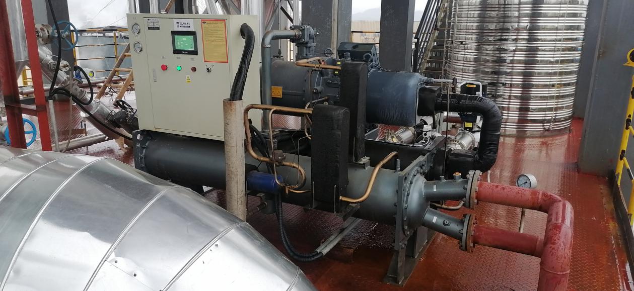 0981050524d64660ba1b2ecf92268d8b.jpg 0981050524d64660ba1b2ecf92268d8b.jpg