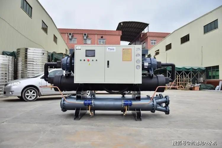 e26d9ce708184b49ad836389f39069a9~noop.jpg e26d9ce708184b49ad836389f39069a9~noop.jpg